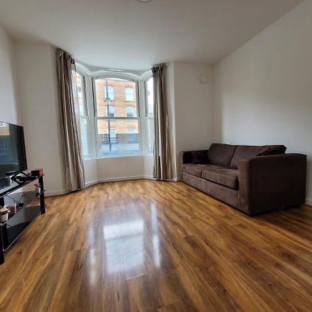 Stunning 1 Bedroom Apartment In London Kültér fotó