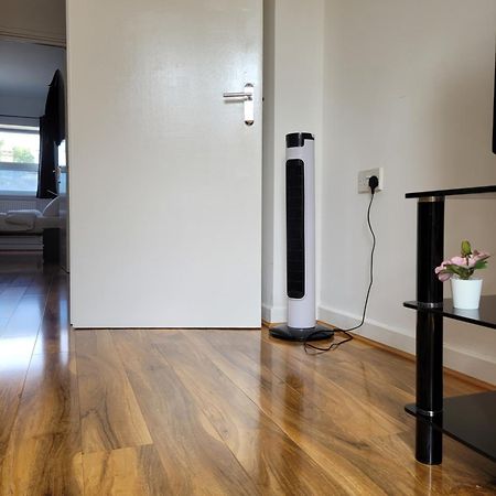 Stunning 1 Bedroom Apartment In London Kültér fotó